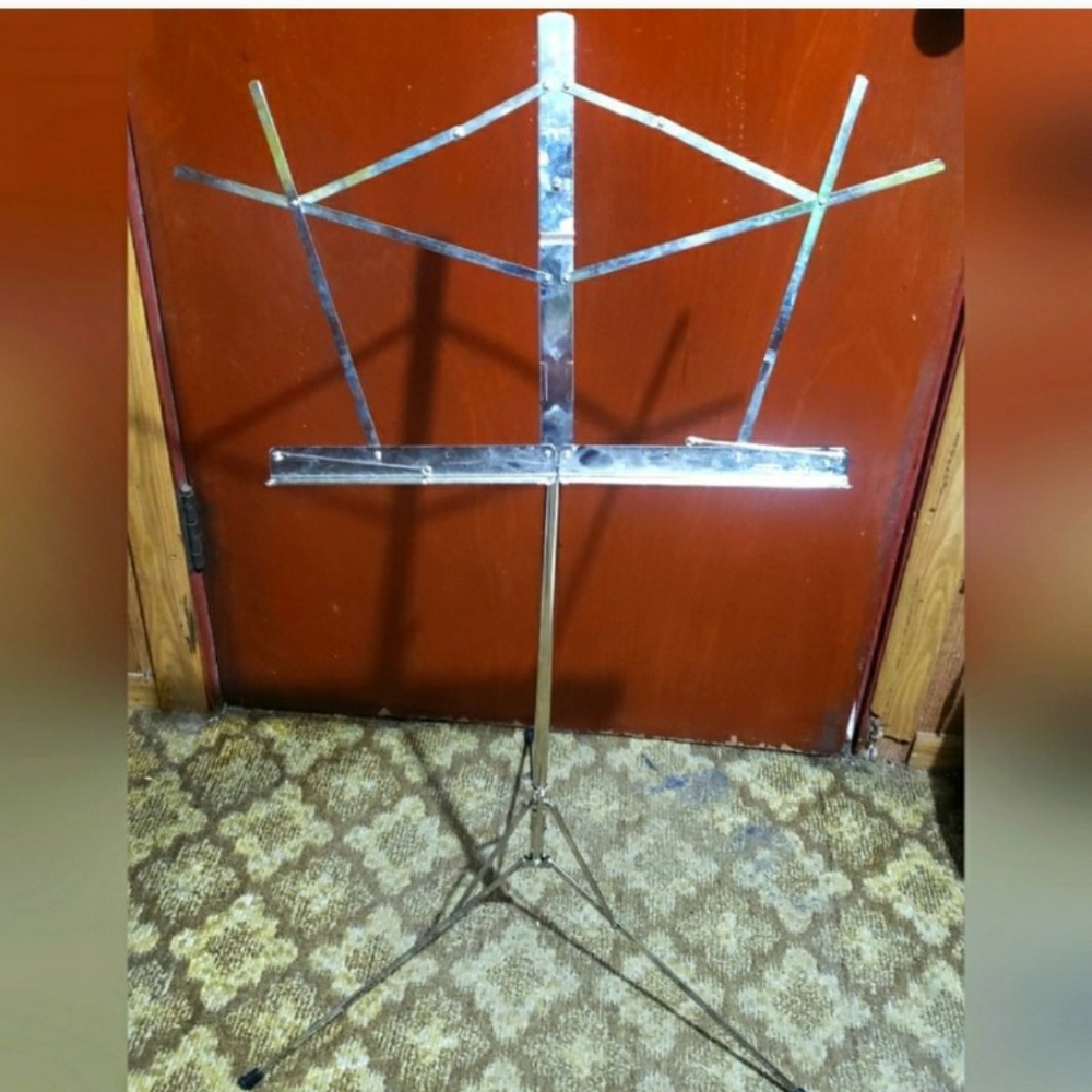 Silver Metal Music Stand